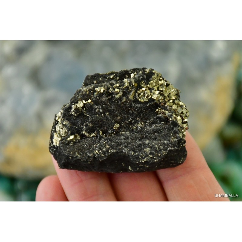 Szungit z pirytem surowy okaz 40,2 g - Kamienie naturalne - Sklep Shamballa