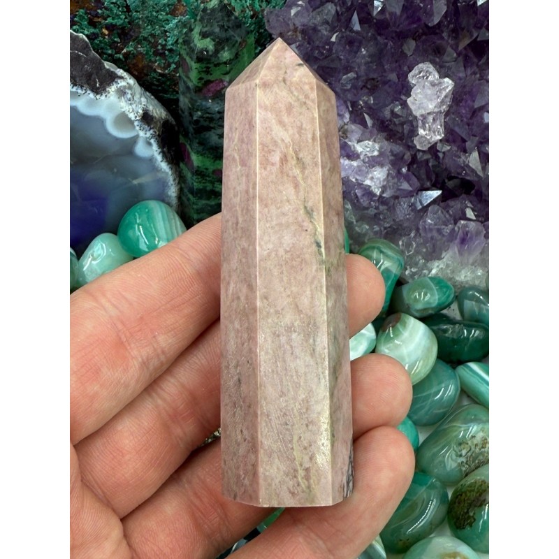 Rodonit obelisk, wieża 115 g - Sklep Shamballa Rodonit obelisk, wieża 115 g - Sklep Shamballa